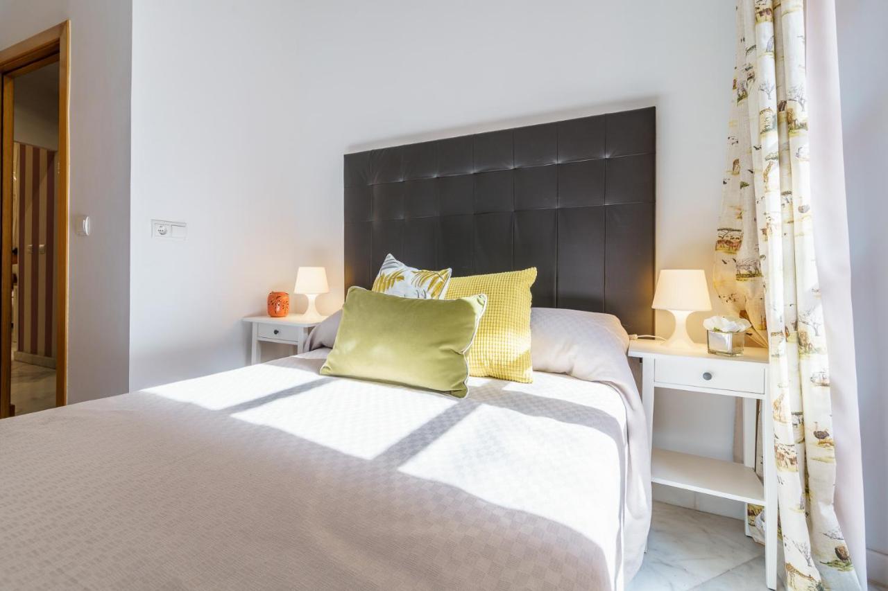 Malagasuite City Center Malaga Ngoại thất bức ảnh